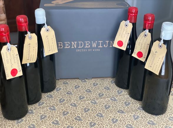 Join the Nautical Wheelers "Bendewijn" aka "Wine Gang"